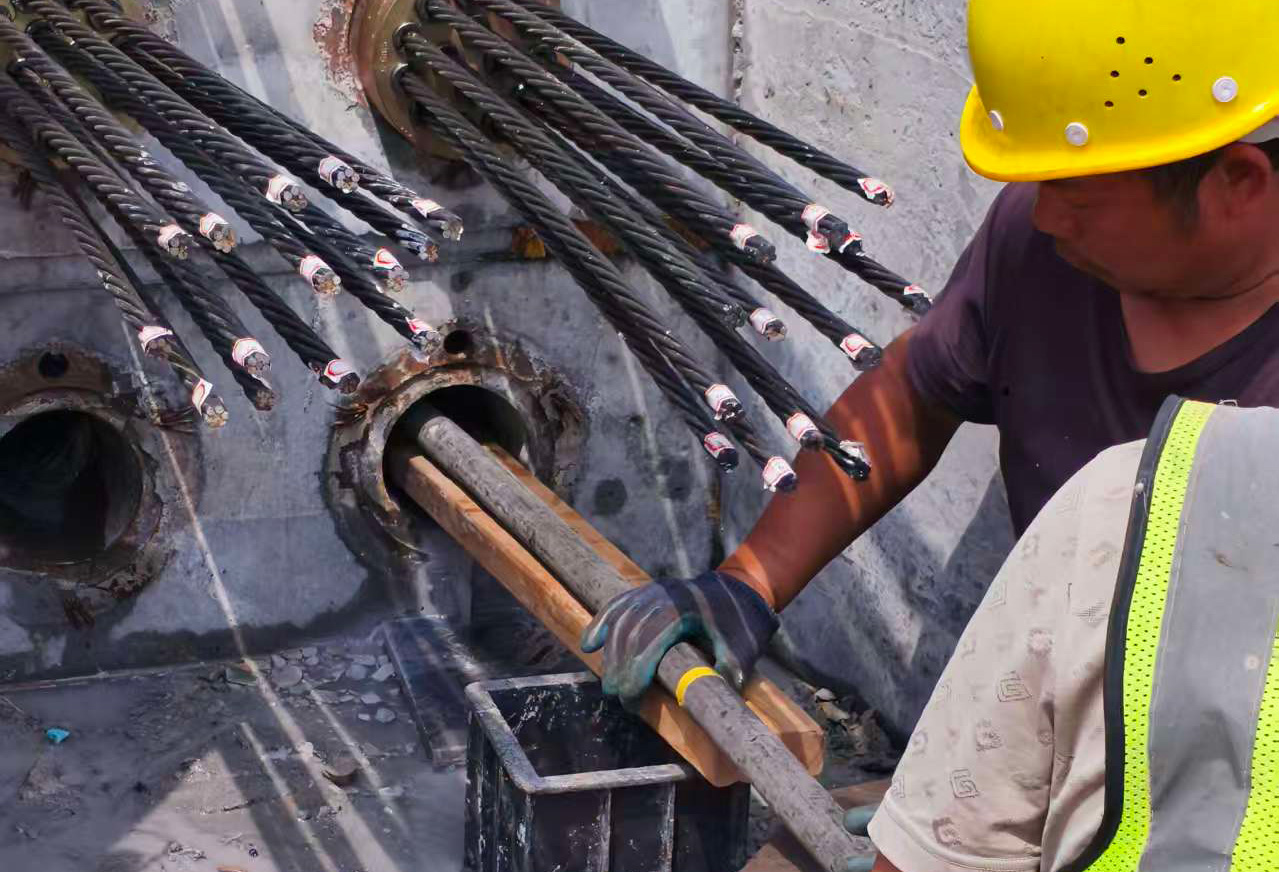 桥梁预应力90mm波纹管疏通